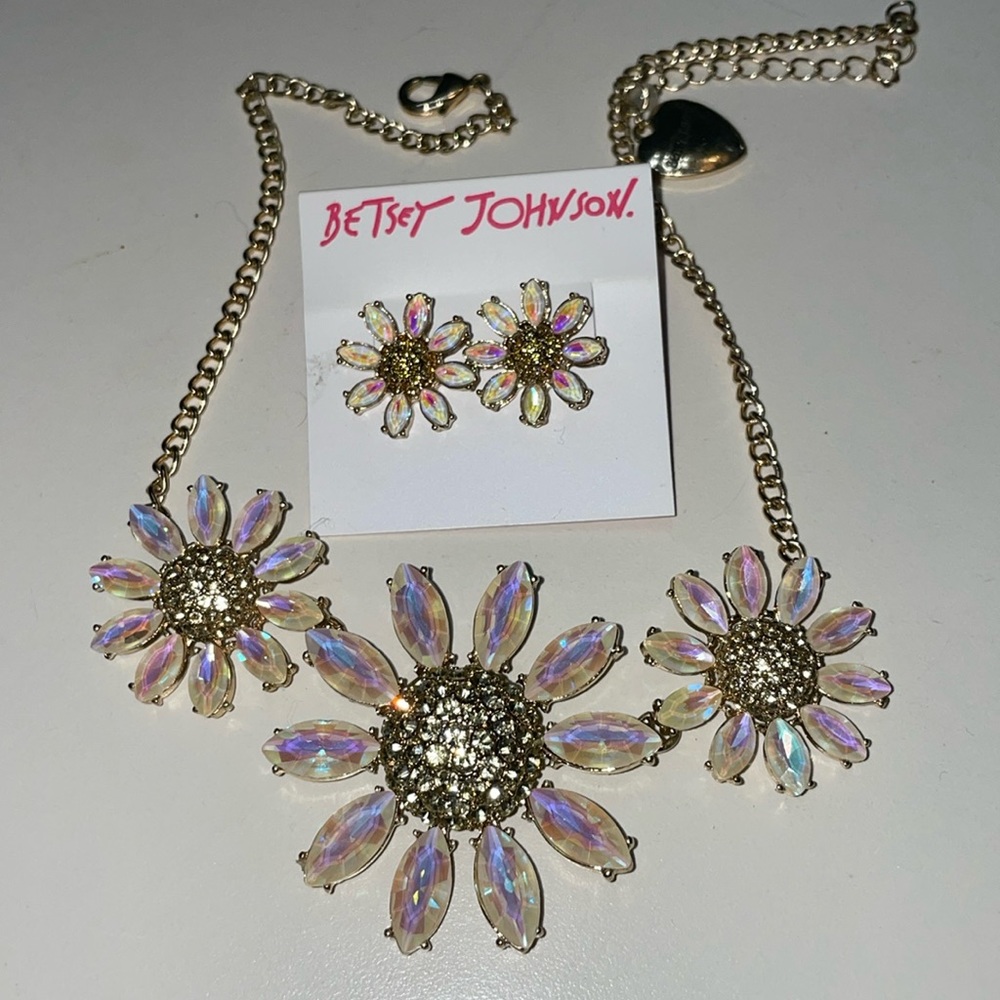 Betsey Johnson Sunflower Set